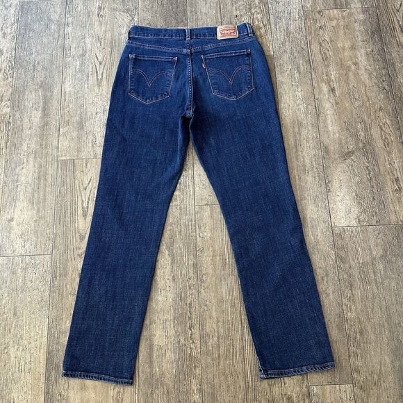 Levi's CLASSIC STRAIGHT Leg Womens Size 8 Mid Rise Jeans Denim Pants 29x29.5 - Picture 2 of 11